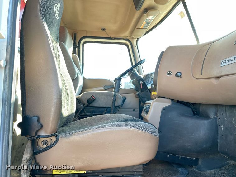 image for item DN3747 2005 Mack Granite CV713 dump truck