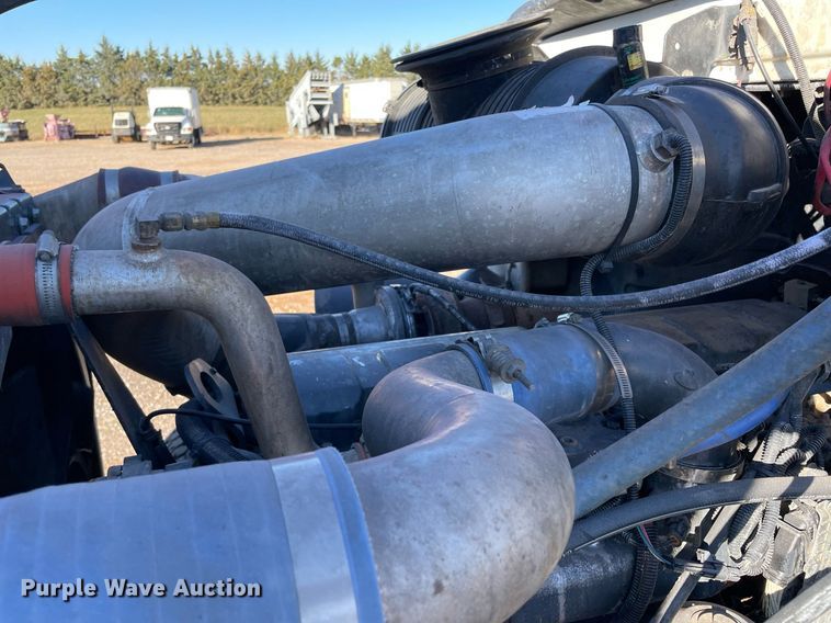 image for item DN3747 2005 Mack Granite CV713 dump truck