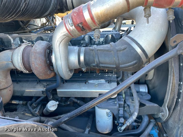 image for item DN3747 2005 Mack Granite CV713 dump truck