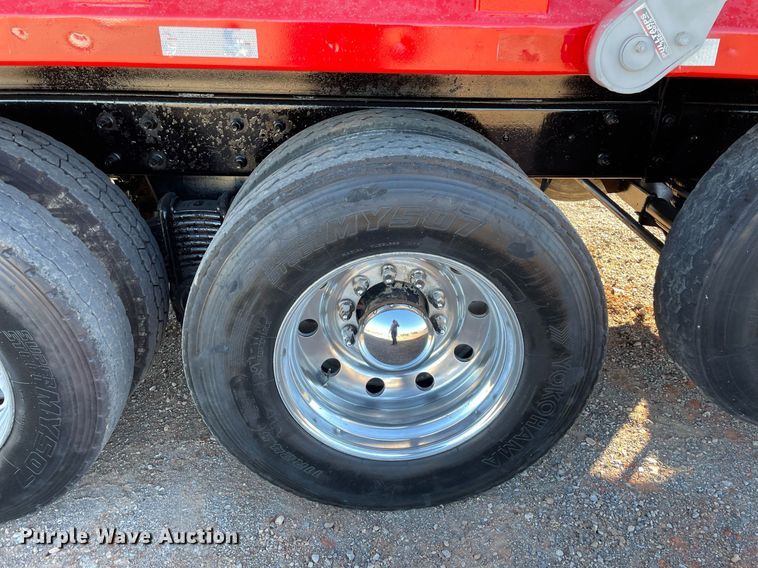 image for item DN3747 2005 Mack Granite CV713 dump truck