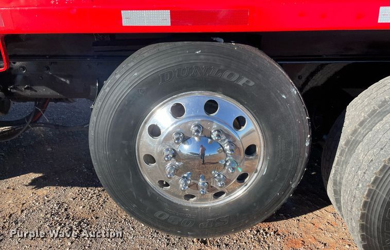 image for item DN3747 2005 Mack Granite CV713 dump truck