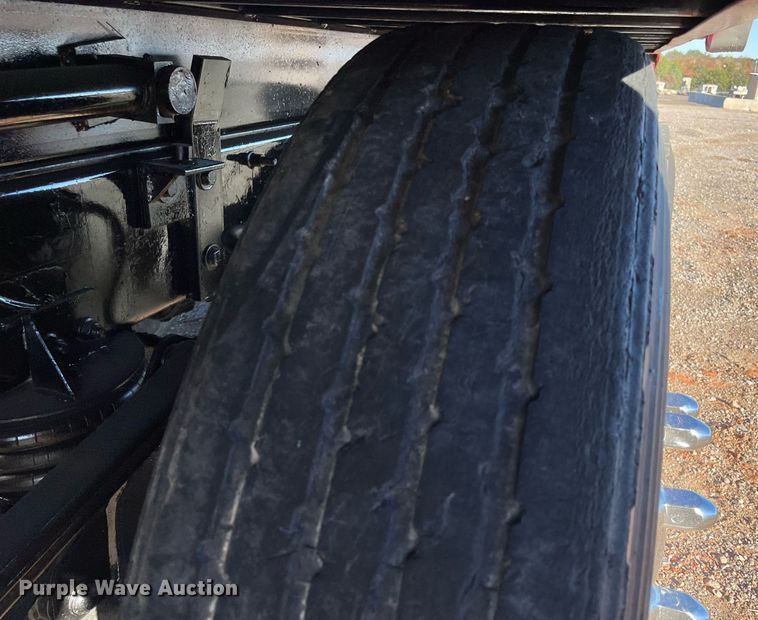 image for item DN3747 2005 Mack Granite CV713 dump truck