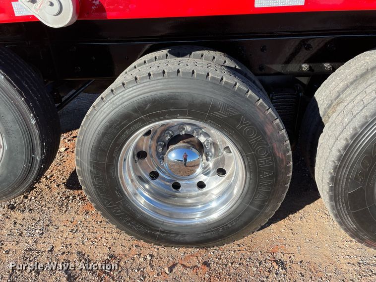 image for item DN3747 2005 Mack Granite CV713 dump truck