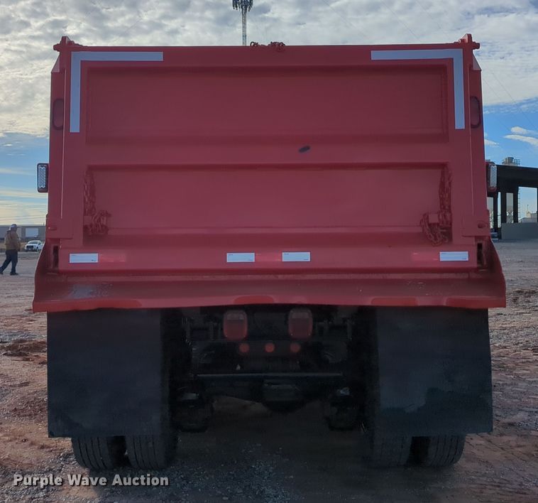 image for item DN3770 2005 Mack  Granite CV713 dump truck
