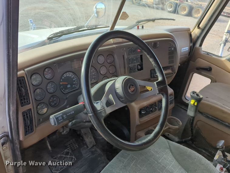 image for item DN3770 2005 Mack  Granite CV713 dump truck