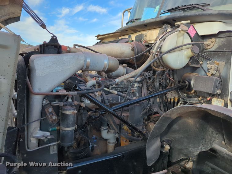 image for item DN3770 2005 Mack  Granite CV713 dump truck