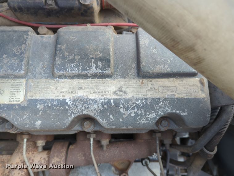 image for item DN3770 2005 Mack  Granite CV713 dump truck