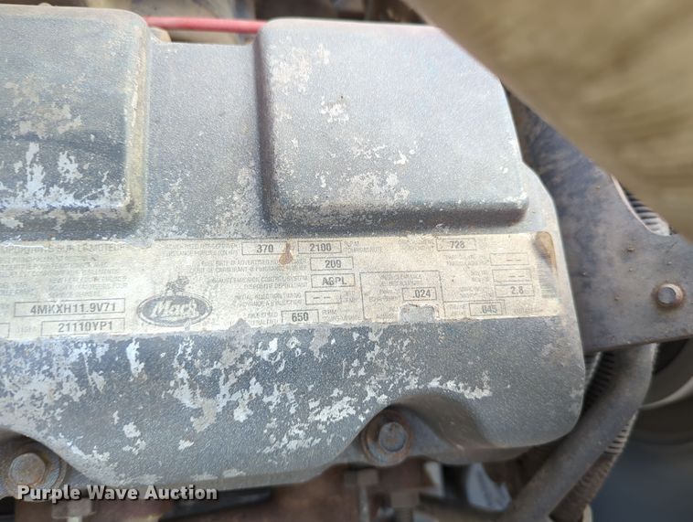 image for item DN3770 2005 Mack  Granite CV713 dump truck