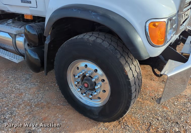 image for item DN3770 2005 Mack  Granite CV713 dump truck