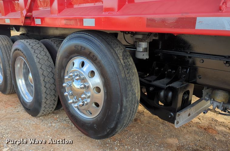 image for item DN3770 2005 Mack  Granite CV713 dump truck