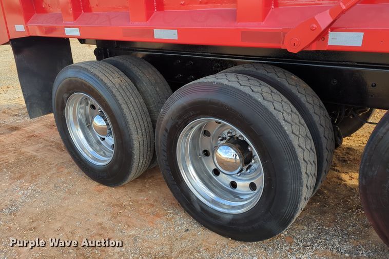 image for item DN3770 2005 Mack  Granite CV713 dump truck