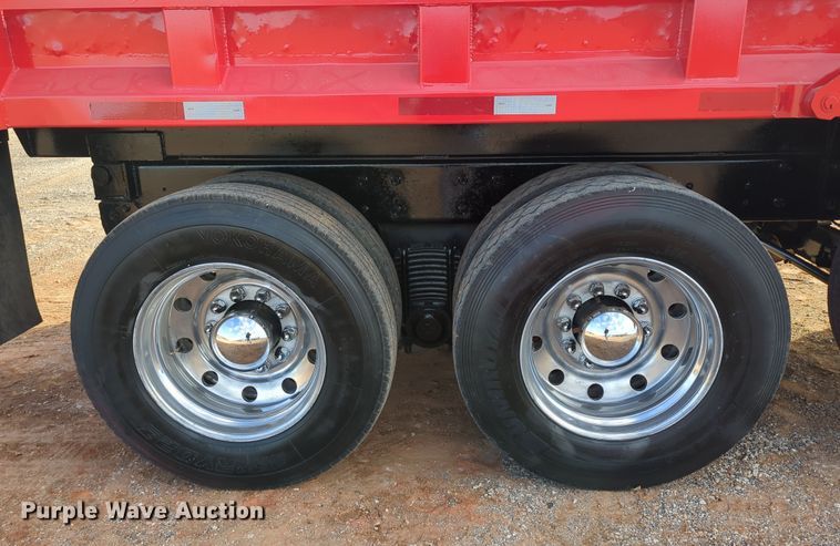 image for item DN3770 2005 Mack  Granite CV713 dump truck