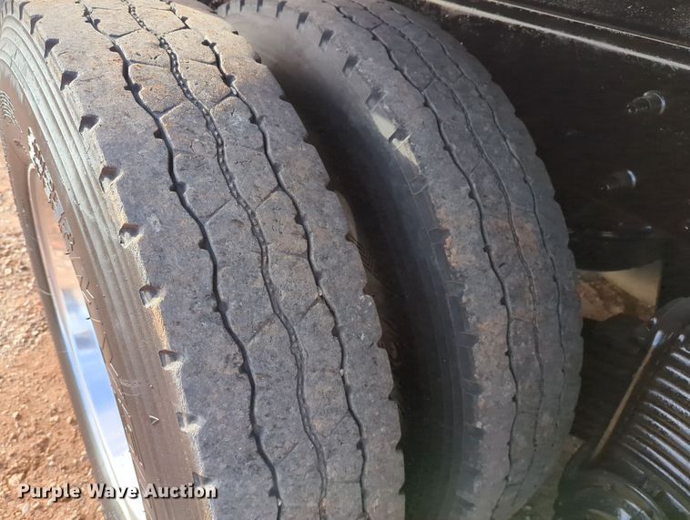 image for item DN3770 2005 Mack  Granite CV713 dump truck