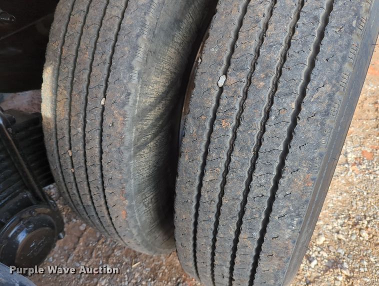 image for item DN3770 2005 Mack  Granite CV713 dump truck