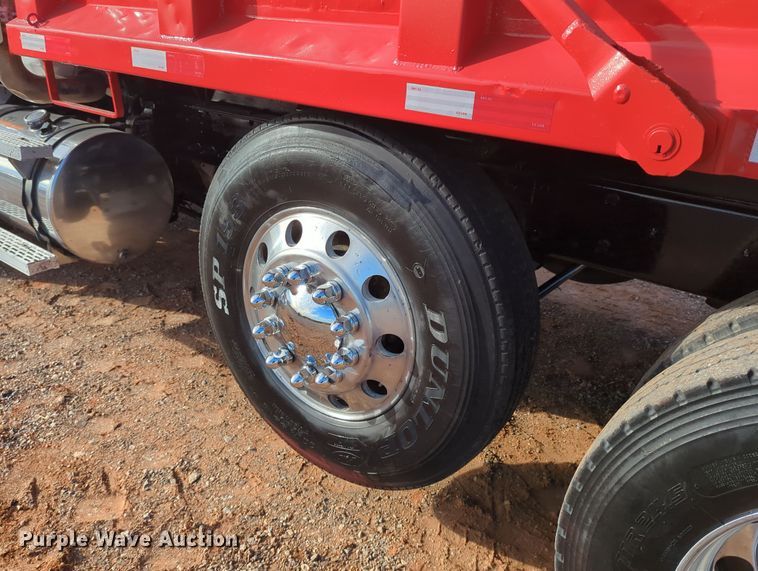 image for item DN3770 2005 Mack  Granite CV713 dump truck