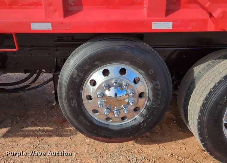 image for item DN3770 2005 Mack  Granite CV713 dump truck