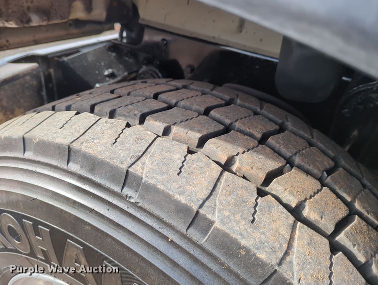 image for item DN3770 2005 Mack  Granite CV713 dump truck