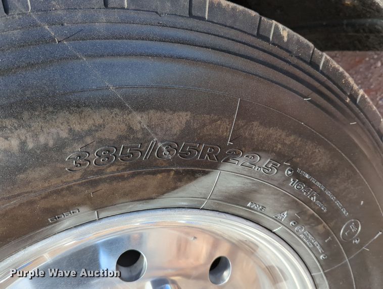 image for item DN3770 2005 Mack  Granite CV713 dump truck