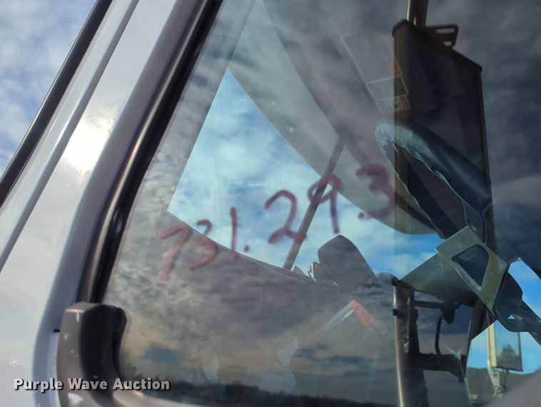 image for item DN3770 2005 Mack  Granite CV713 dump truck