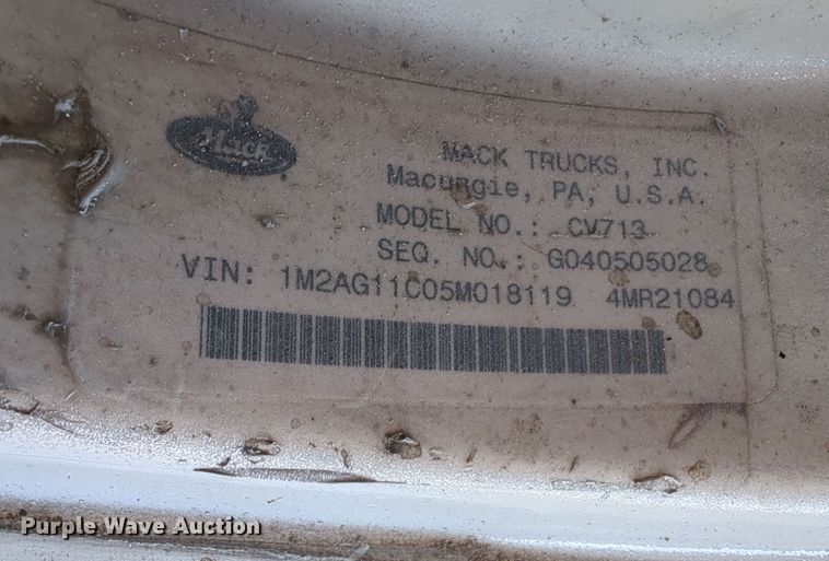 image for item DN3770 2005 Mack  Granite CV713 dump truck