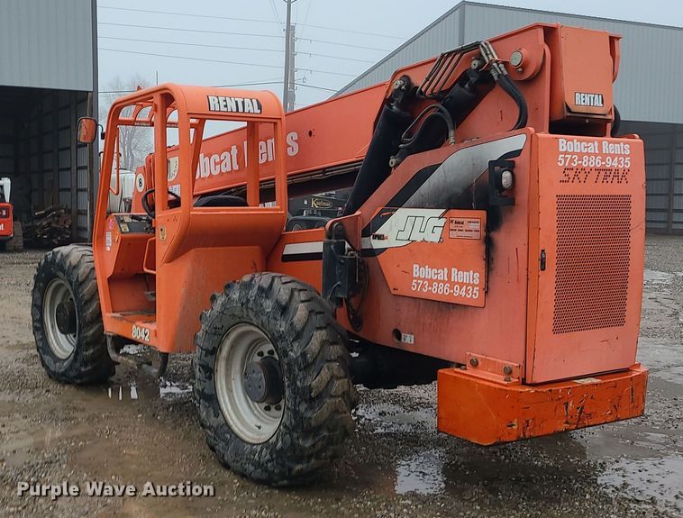 image for item DN8273 2008 JLG 8042 telehandler