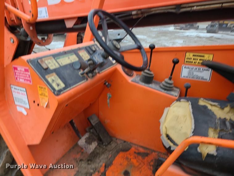 image for item DN8273 2008 JLG 8042 telehandler