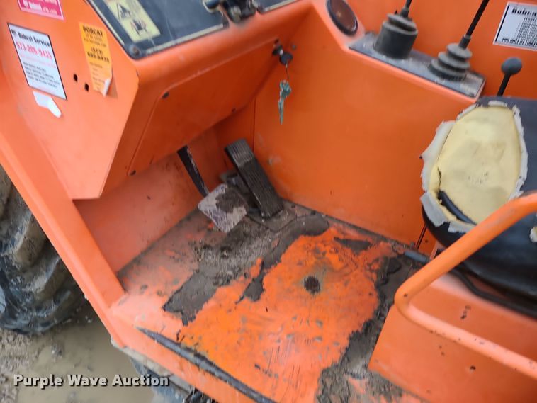 image for item DN8273 2008 JLG 8042 telehandler