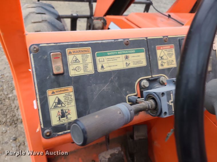 image for item DN8273 2008 JLG 8042 telehandler