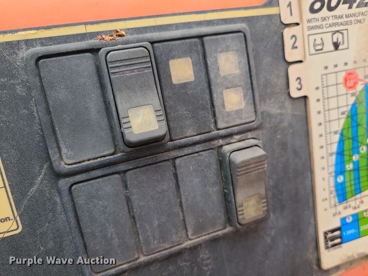 image for item DN8273 2008 JLG 8042 telehandler