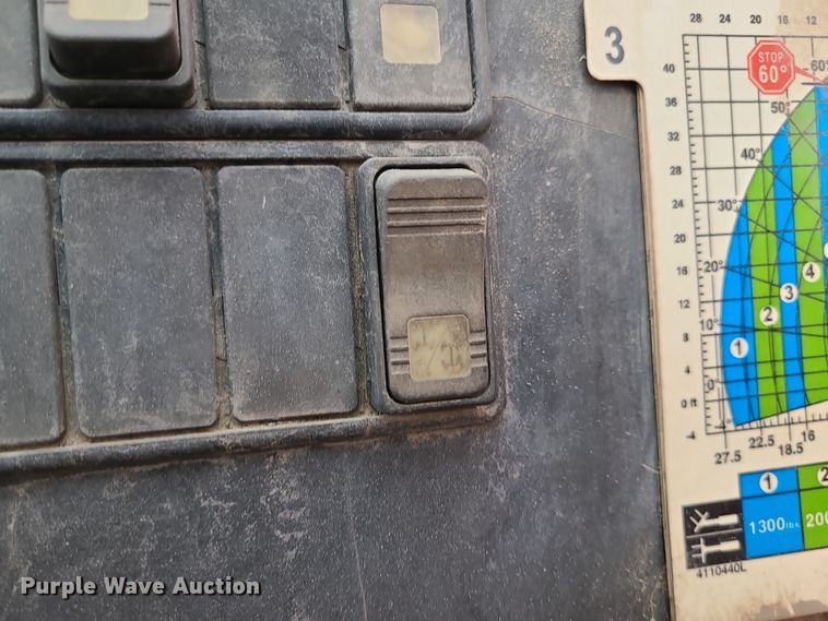 image for item DN8273 2008 JLG 8042 telehandler