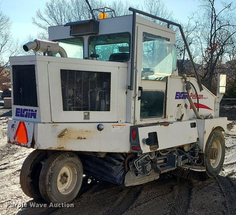 image for item DN8311 Elgin Pelican Series P street sweeper