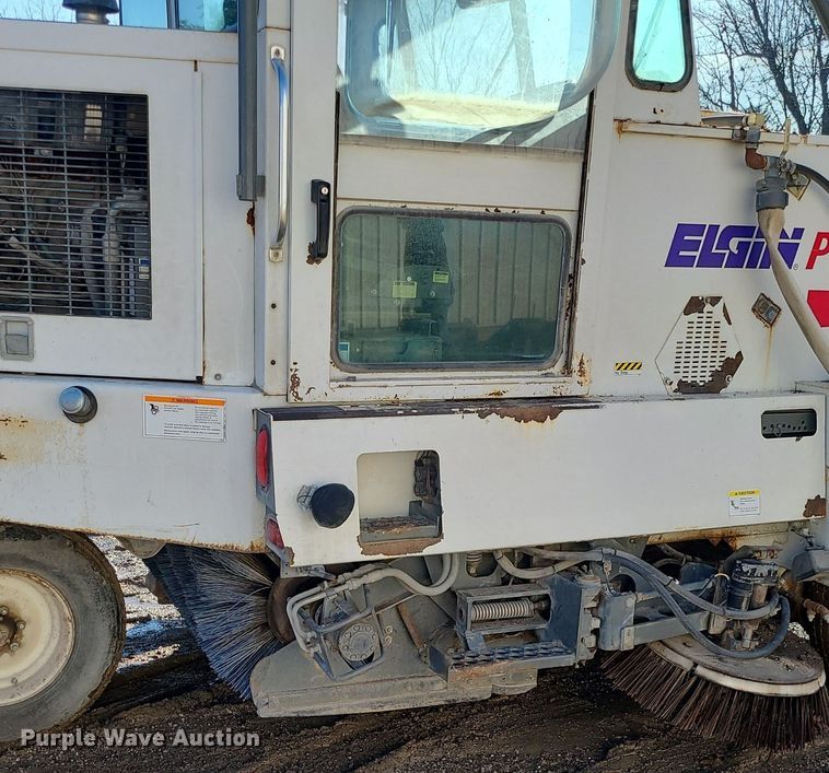 image for item DN8311 Elgin Pelican Series P street sweeper