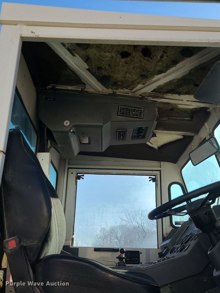 image for item DN8311 Elgin Pelican Series P street sweeper