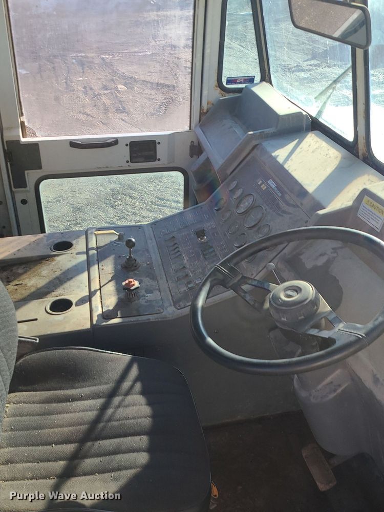 image for item DN8311 Elgin Pelican Series P street sweeper