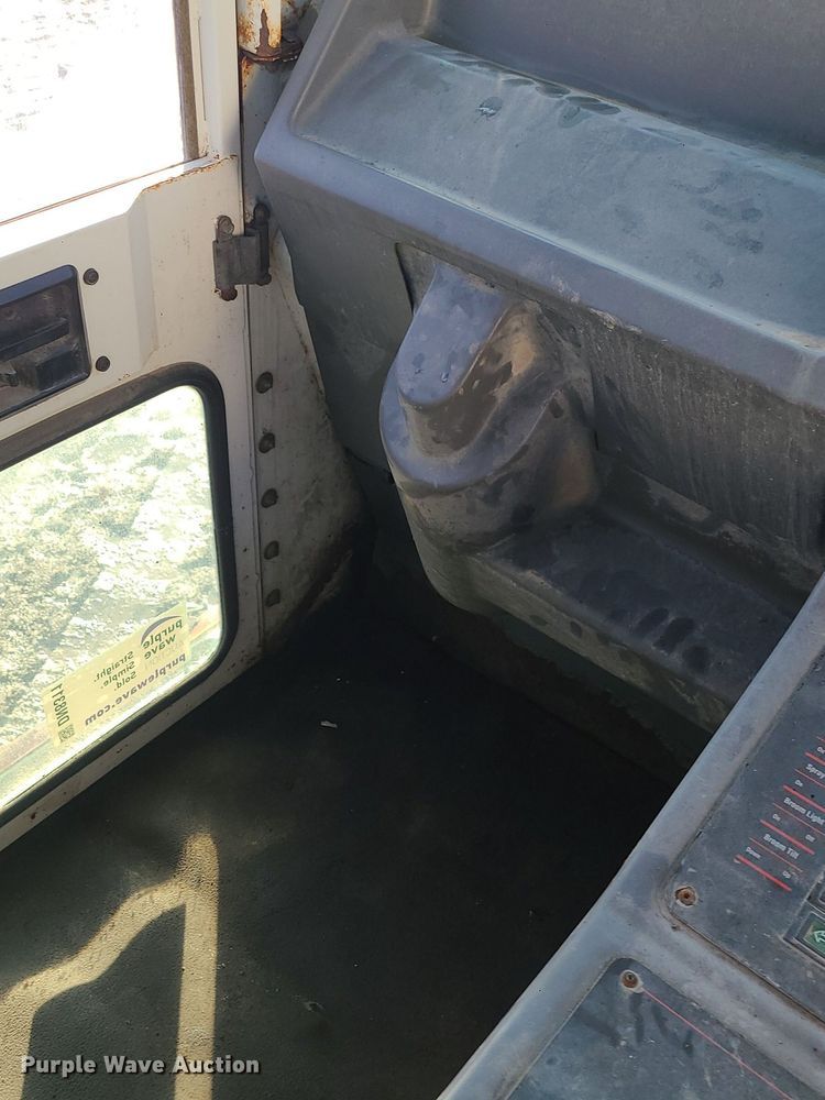 image for item DN8311 Elgin Pelican Series P street sweeper