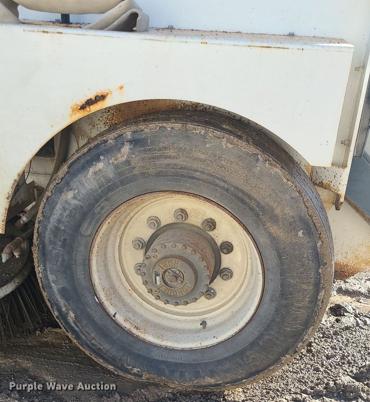 image for item DN8311 Elgin Pelican Series P street sweeper