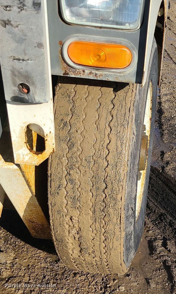 image for item DN8311 Elgin Pelican Series P street sweeper