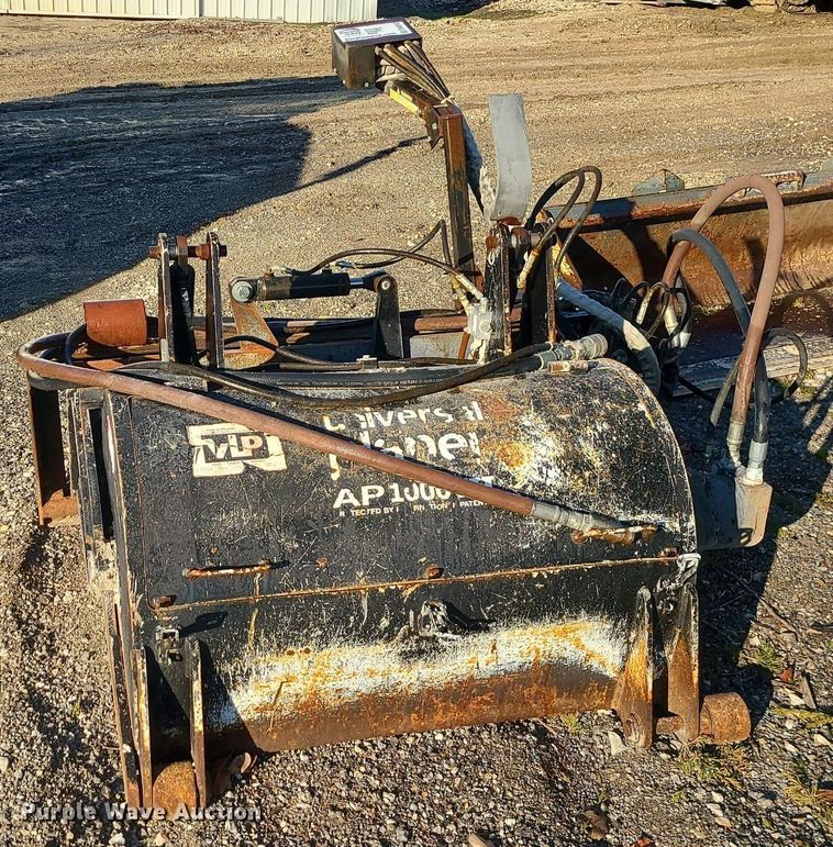 image for item DN8312 1999 Coneqtec Universal AP1000 III skid steer cold planer