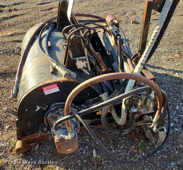 image for item DN8312 1999 Coneqtec Universal AP1000 III skid steer cold planer