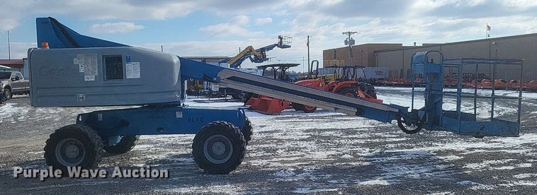 image for item DO4792 2007 Genie S-40 boom lift