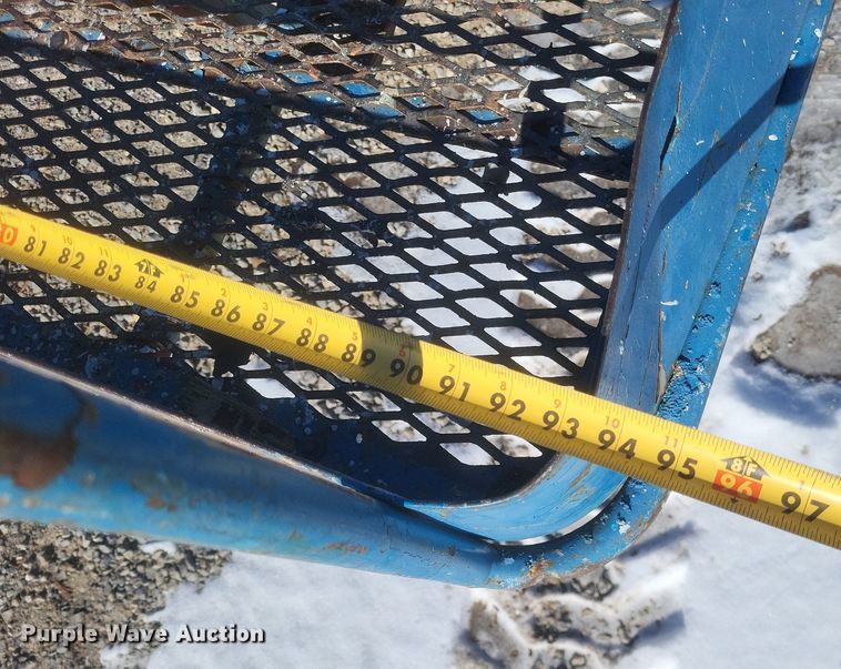 image for item DO4792 2007 Genie S-40 boom lift