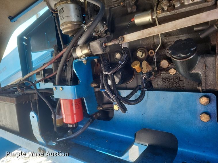 image for item DO4792 2007 Genie S-40 boom lift