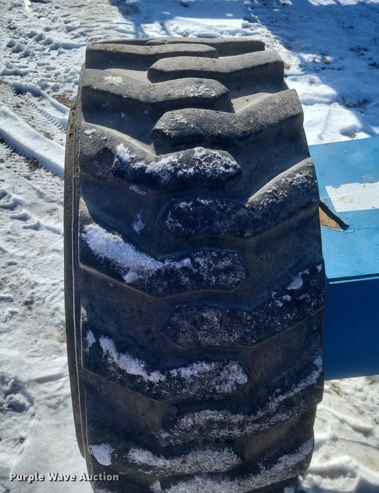 image for item DO4792 2007 Genie S-40 boom lift