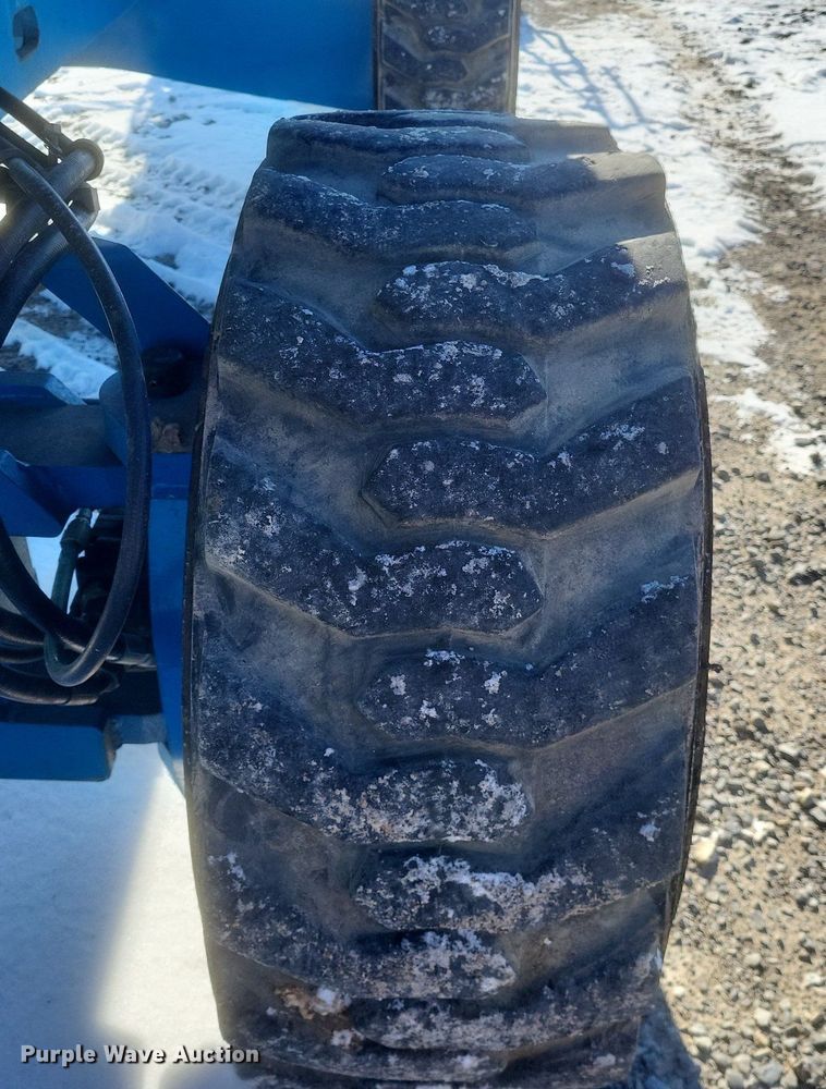 image for item DO4792 2007 Genie S-40 boom lift