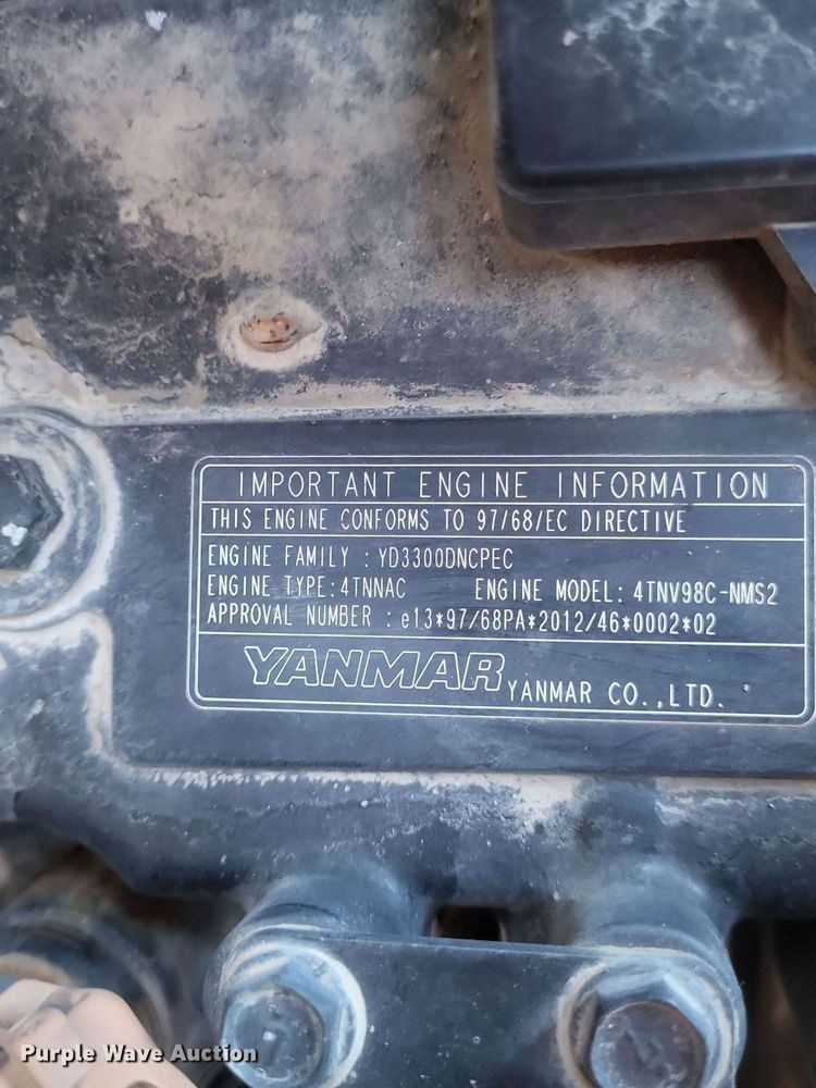 image for item DO4794 2017 Mustang  1650R skid steer loader