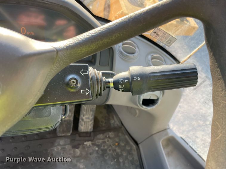 image for item DP0277 2010 Volvo  L90F  wheel loader