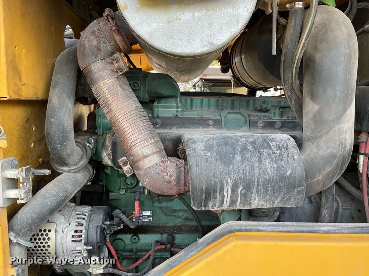 image for item DP0277 2010 Volvo  L90F  wheel loader