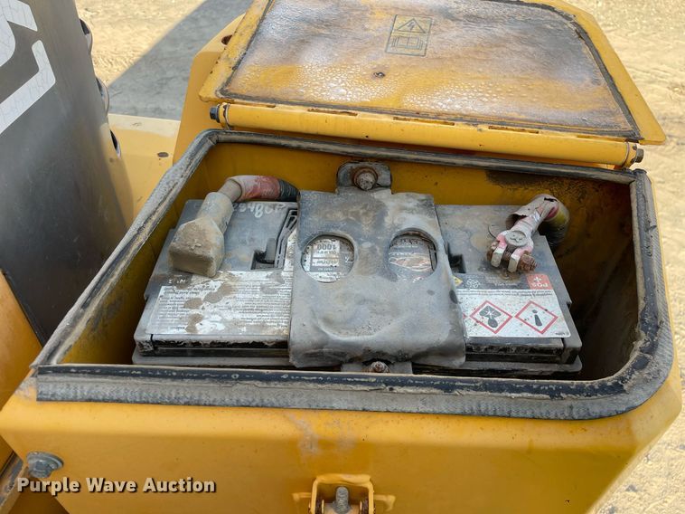 image for item DP0277 2010 Volvo  L90F  wheel loader