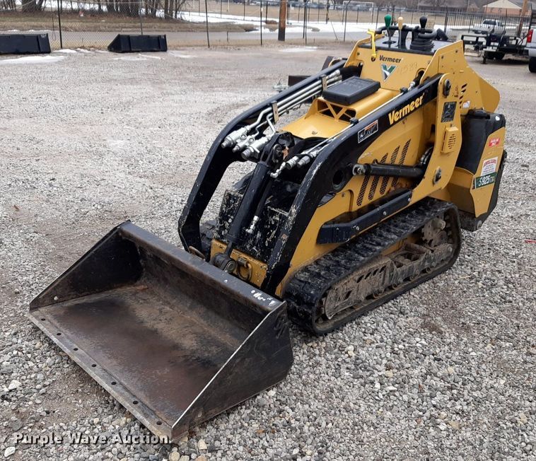 image for item DP2560 2021 Vermeer S925TX compact utility loader