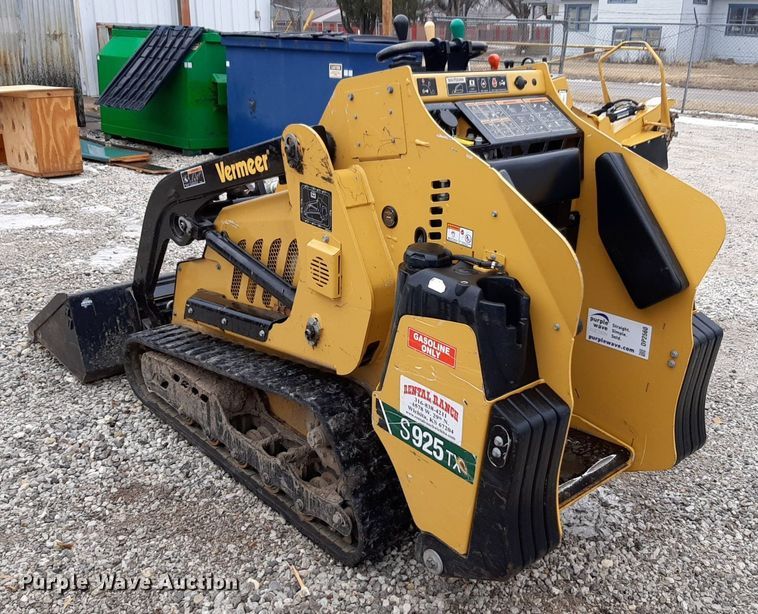 image for item DP2560 2021 Vermeer S925TX compact utility loader